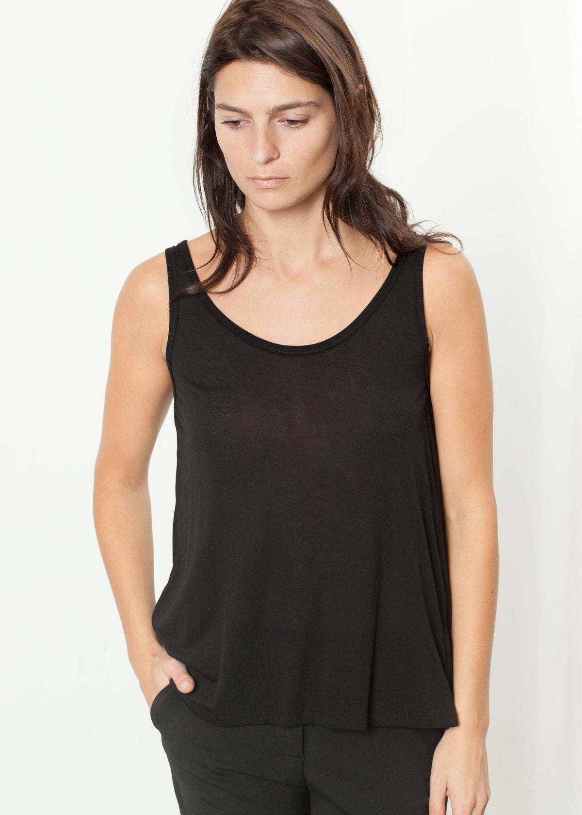Black Relaxed Scoop-Neck Tank - sample outfit photograph